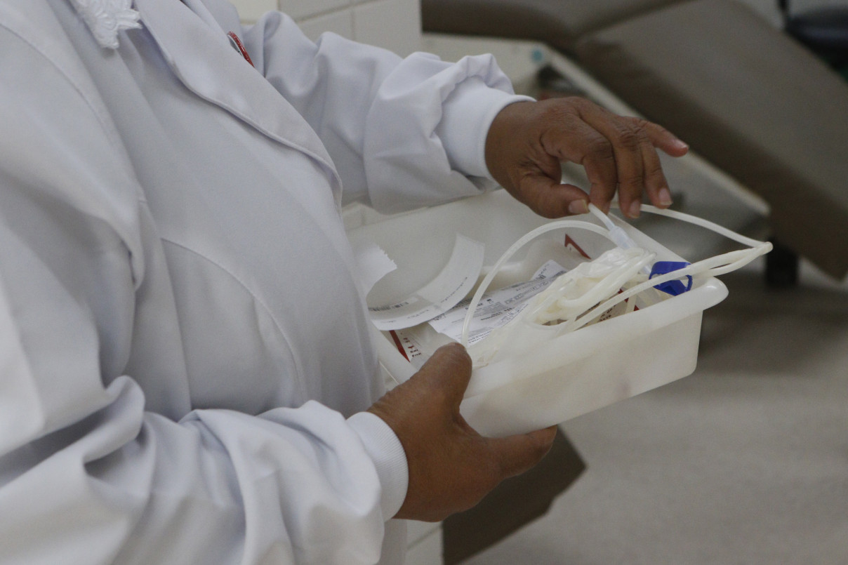 Dados do Censo mostram que salário médio no setor público é 72% maior que na esfera privada