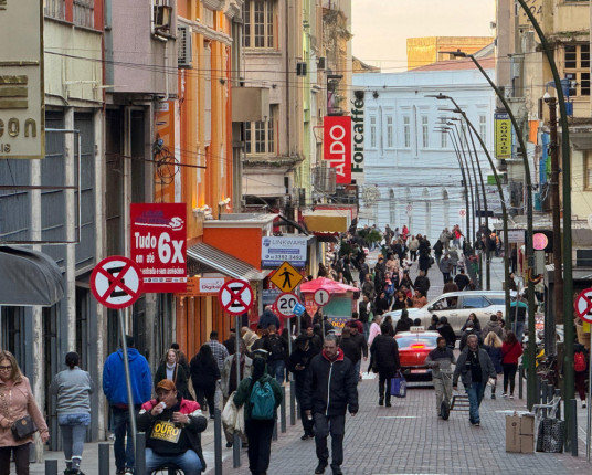 Varejo faz pressão para atualizar teto do Simples Nacional