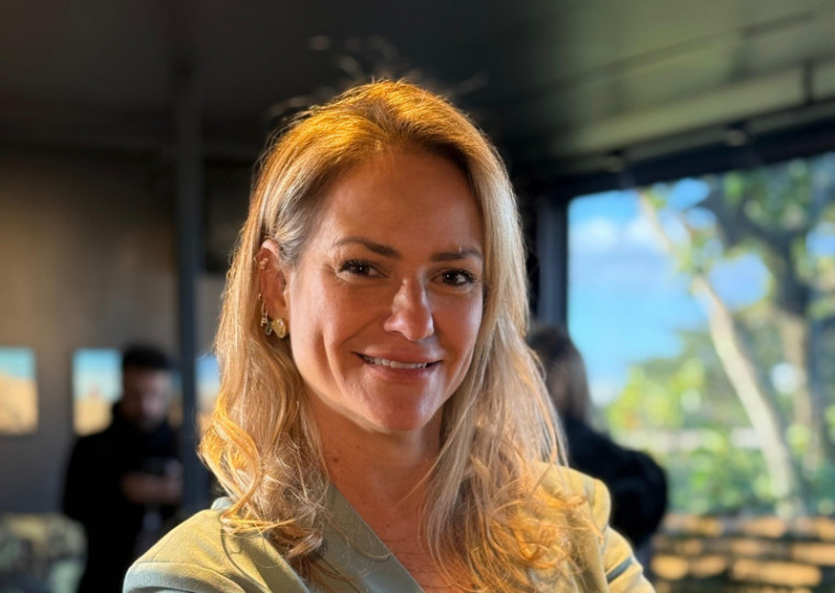 Fabiana Noll Kaercher  lança coleção 