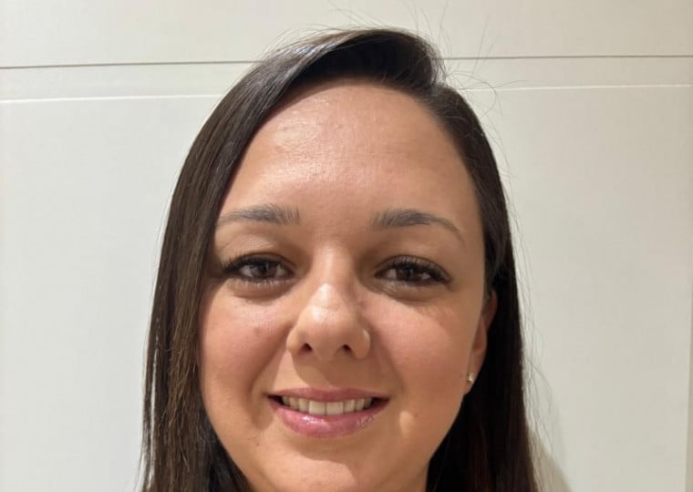  Fernanda Andrade Caldeira, sênior PMO & Solutions, manager da líder global de CX, Foundever