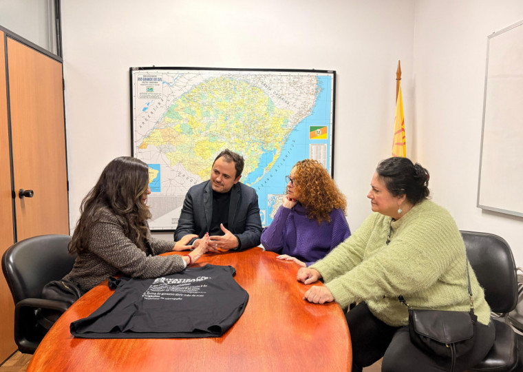 Antes do ato, Braga se reuniu com lideranças políticas do Estado