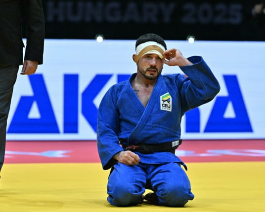 Daniel Cargnin conquista a prata no Mundial de Judô; Shirlen leva o bronze