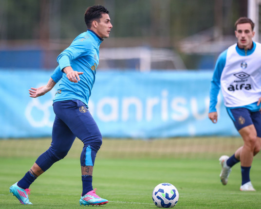 Período de contratações pode ter mudanças significativas no Grêmio