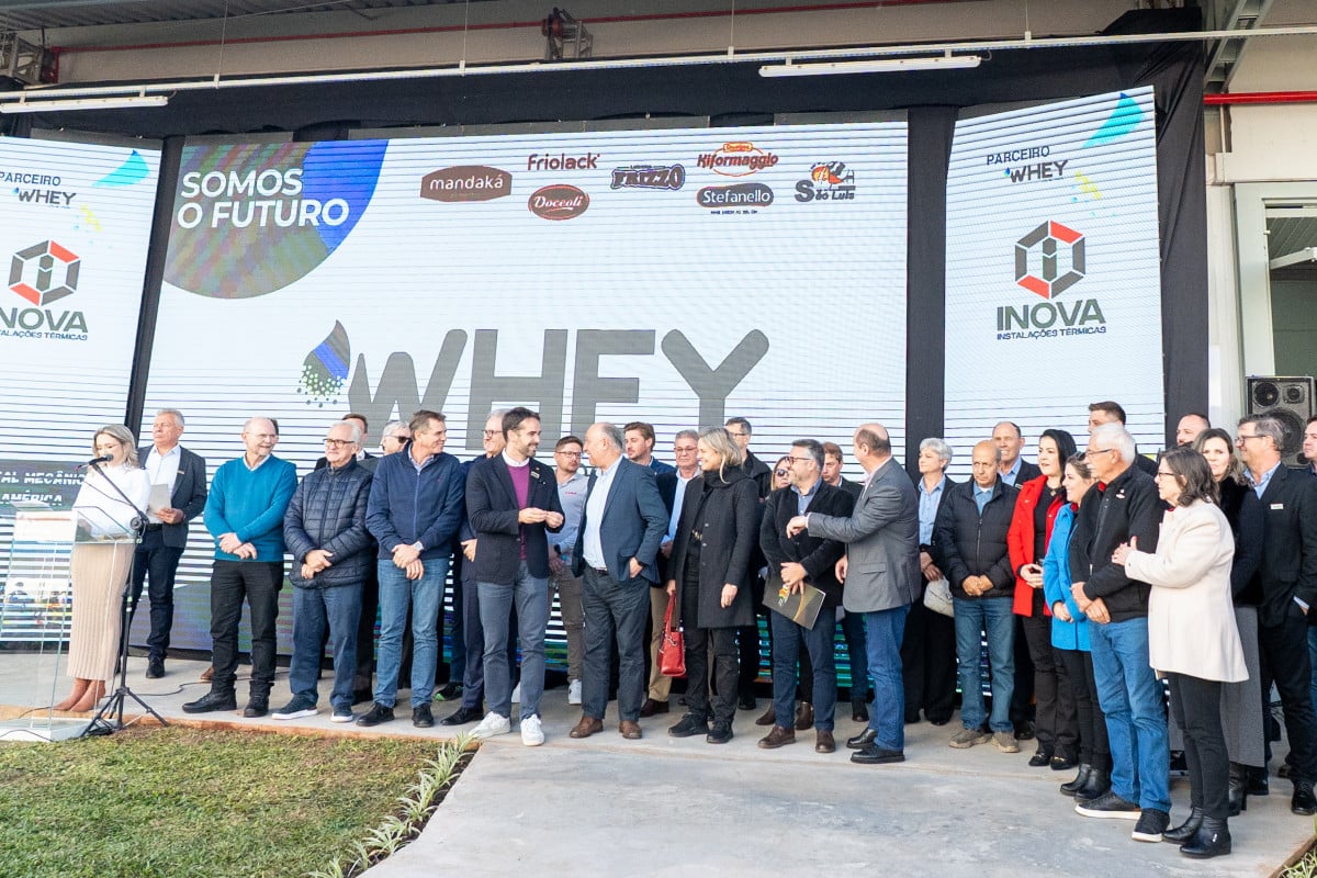 Anúncio reuniu lideranças locais, autoridades estaduais e representantes da Lactalis | Mauricio Tonetto/Secom RS/Divugação/JC