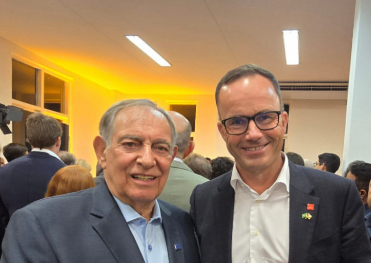 pg3 Fiergs, Claudio Bier, com Jochen Köckler, CEO da Deutsche Messe AG 