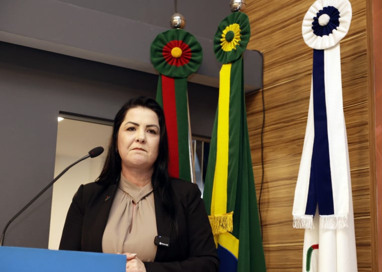 Adriane Perin pediu recursos do governo federal para setores mais afetados pelas tarifas de 50% impostas pelo presidente dos Estados Unidos Donald Trump aos produtos brasileiros.