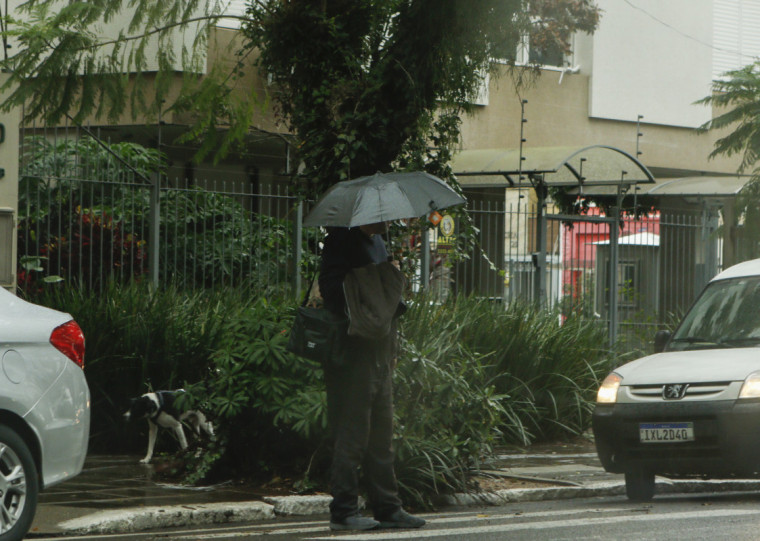 Em Porto Alegre, já choveu quase 100mm nesta quarta-feira