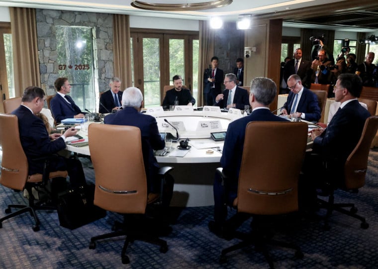 Os líderes também enfatizaram que "apenas a Ucrânia e a Rússia, trabalhando juntas em negociações de boa fé, podem alcançar um acordo de paz."