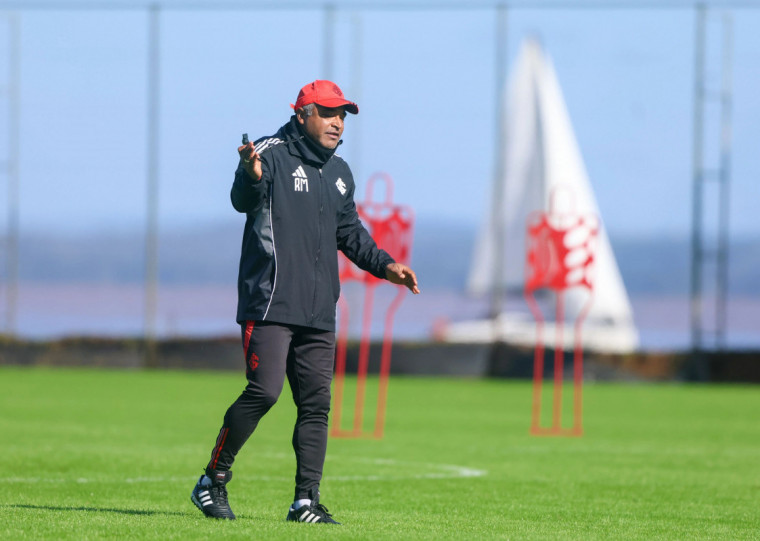 Colorado de Roger jogará dez jogos dentro de um mês a partir do dia 12 de julho