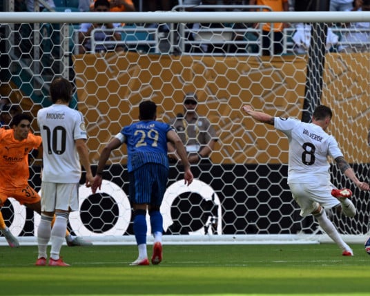 Real Madrid sofre contra Al-Hilal, perde pênalti e empata no Mundial