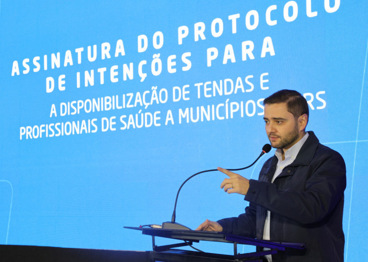 Souza disse que a negocição possibilitará um aumento de 2,3% do orçamento destinado para saúde 