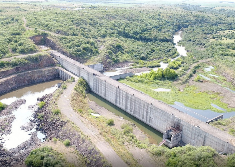 Barragem do Arroio Taquarembó, em Dom Pedrito, criará um imenso reservatório para possibilitar o cultivo irrigado na Região da Campanha
