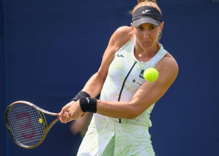 Partida foi definida em dois sets, parciais de 6/0 e 6/3, em pouco menos de 1 hora