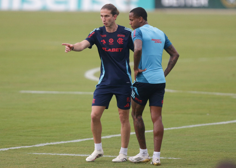 Flamengo do técnico Filipe Luís enfrenta o Chelsea nesta sexta-feira (20)