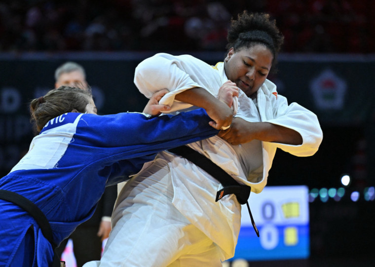 Bia foi eliminada após receber punição e acabou caindo do torneio 