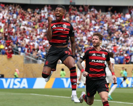 Flamengo vira sobre o Chelsea e fica perto das oitavas do Mundial