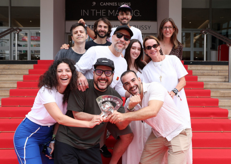 Equipes da Cheil Espanha, Pé Grande e Hefty celebram conquista