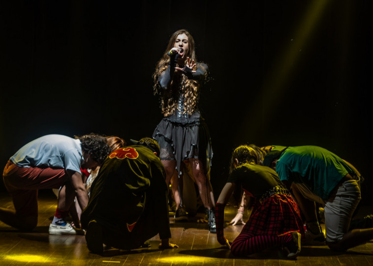 Novo elenco do espetáculo conta com Lucas D'Castro, Anne Rezende, Bento Warren, Fernanda Pedroso, Rafa Velho e Renato Teixeira