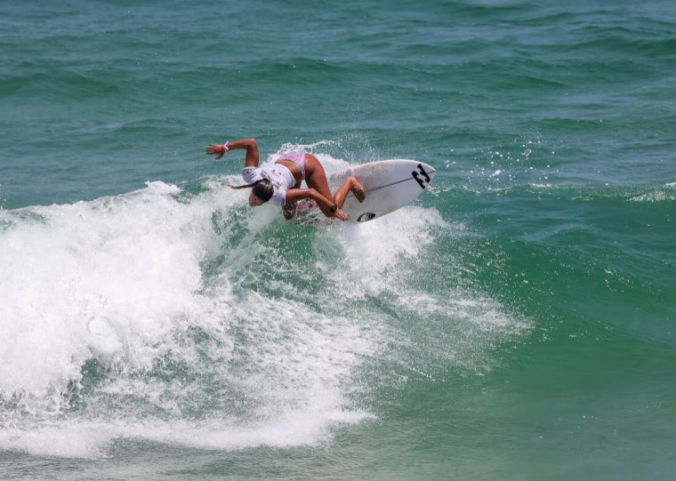 Brasileira igualou seu melhor resultado na temporada e assumiu a nona colocação da WSL