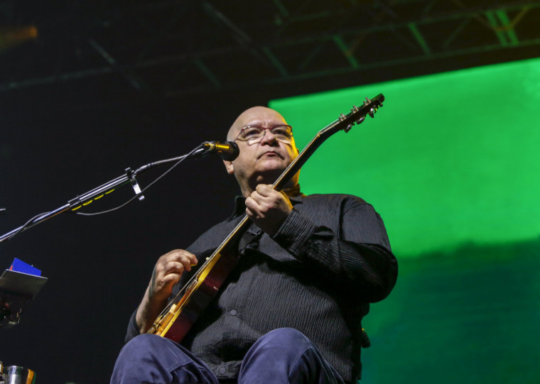 Tocando para um Araújo Vianna lotado, os Paralamas do Sucesso superaram os problemas para entregar um ótimo show no último sábado