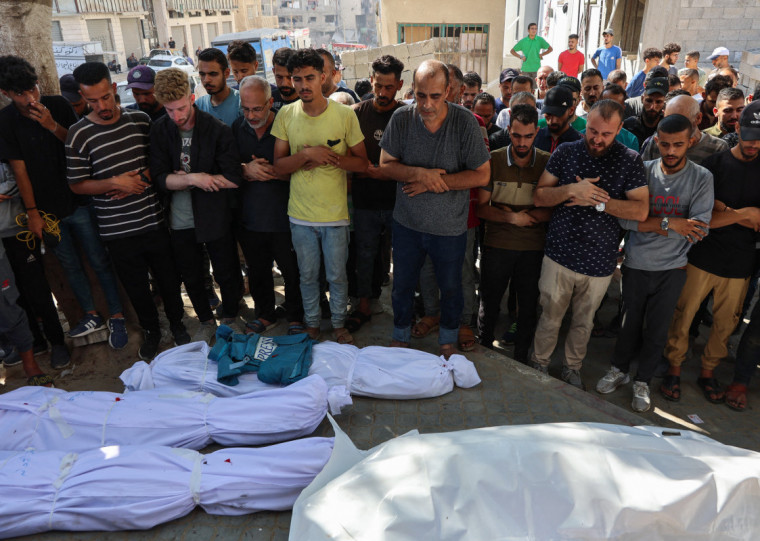 De acordo com autoridades da área controlada pelo Hamas, ataques israelenses mataram pelo menos 58 pessoas nesta segunda