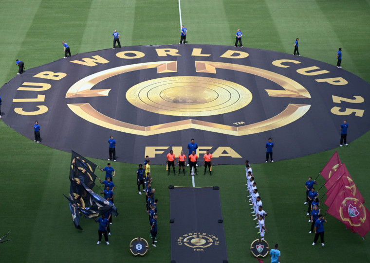 Estão na conta os valores recebidos pela participação e os resultados esportivos no torneio