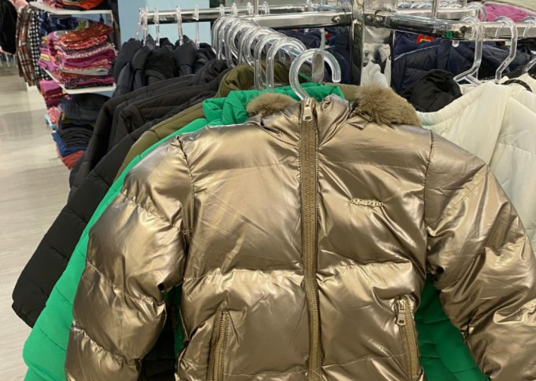 Com a chegada do frio intenso, lojistas da cidade já observam um aumento significativo no movimento, especialmente no setor de vestuário