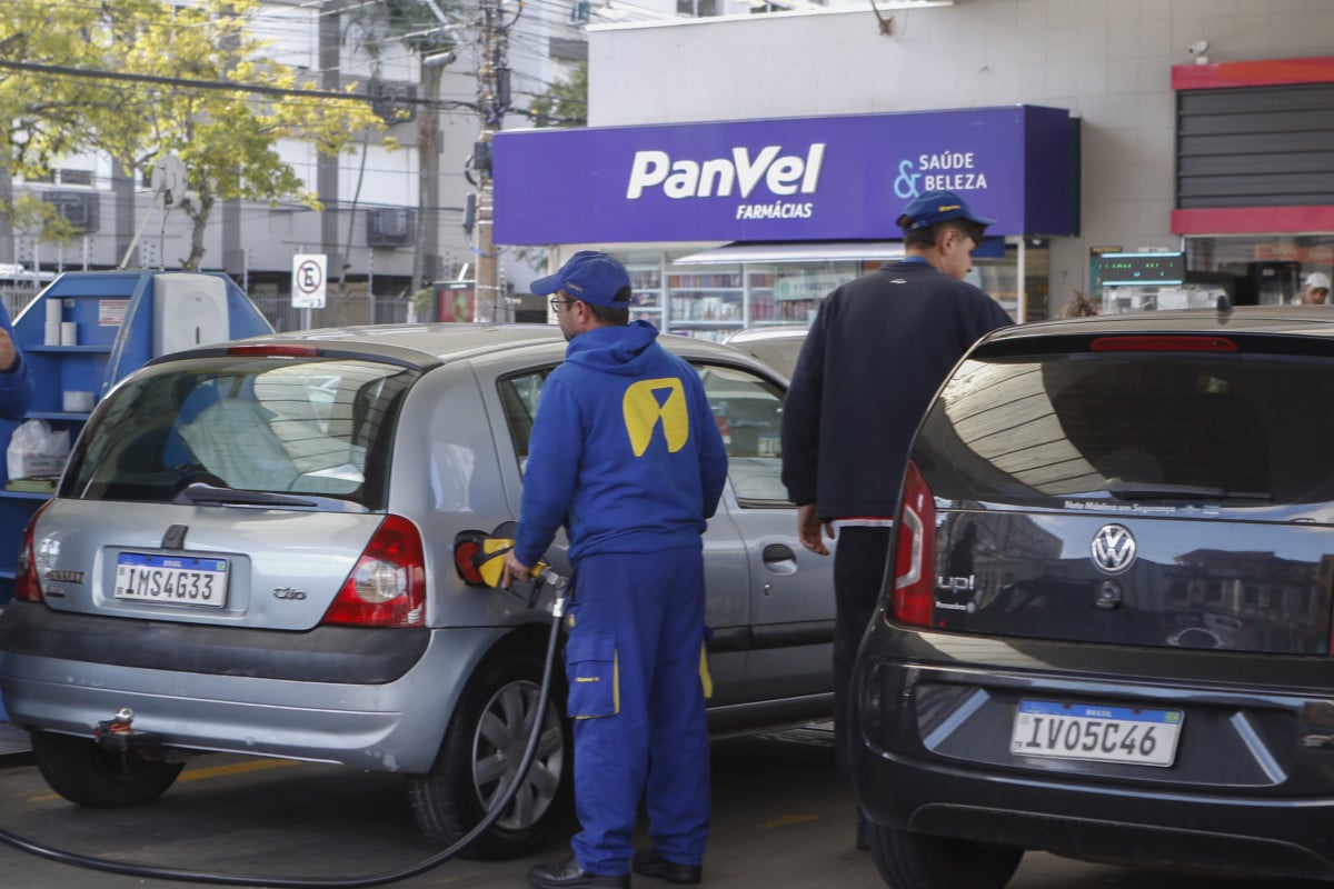 Preços dos combustíveis estabilizam no RS