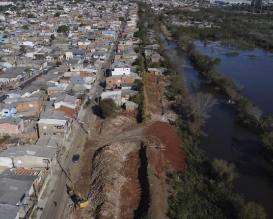 Para especialista holandesa, cidades precisam se adaptar à água