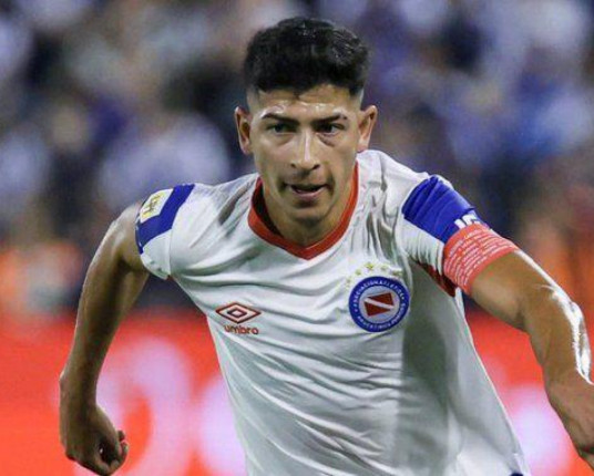 Sem Fernando, Inter intensifica busca por reposição e mira volante argentino