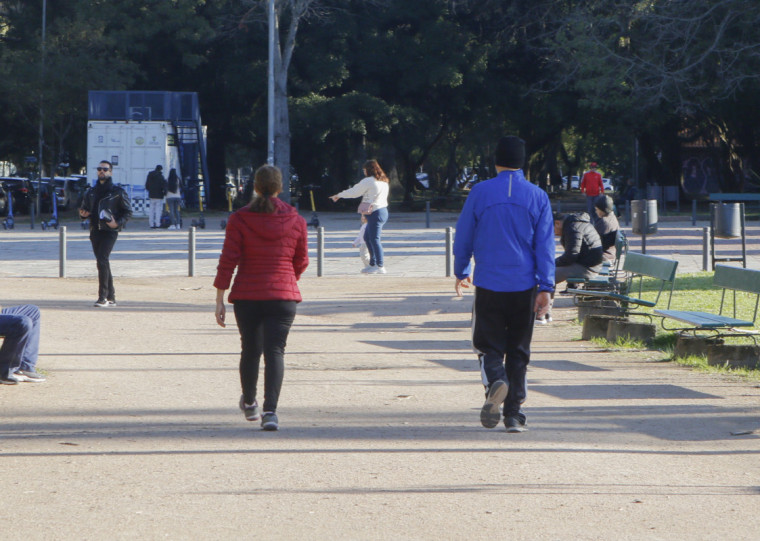 Em Porto Alegre e na Regi&atilde;o Metropolitana, o dia ter&aacute; sol com varia&ccedil;&atilde;o de nuvens
