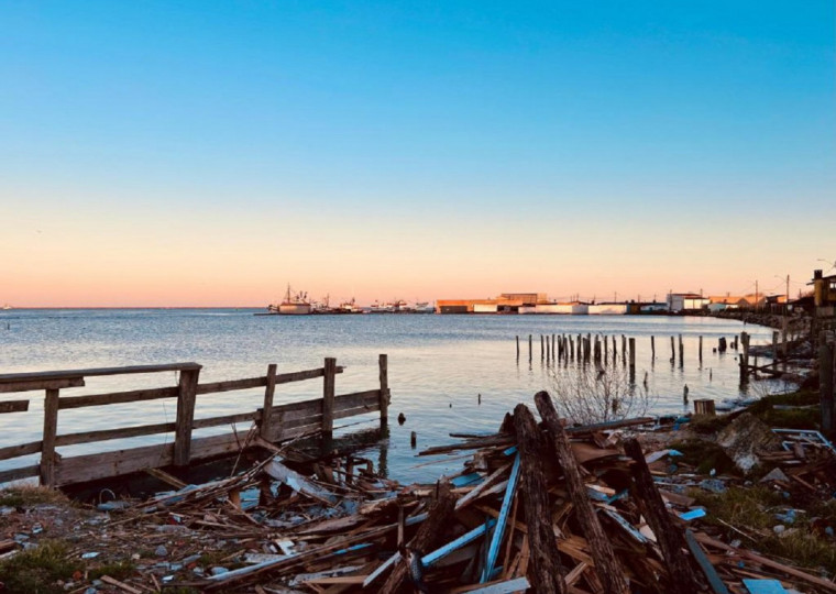 Moradores das ilhas precisaram deixar as casas por conta da eleva&ccedil;&atilde;o da Lagoa dos Patos