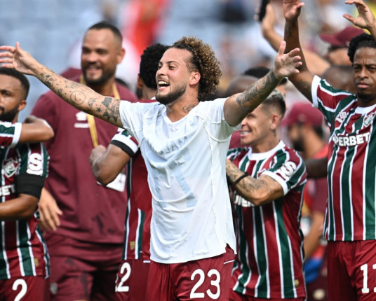 Fluminense se impõe contra o Al-Hilal, consagra plano de Portaluppi e vai à semi do Mundial