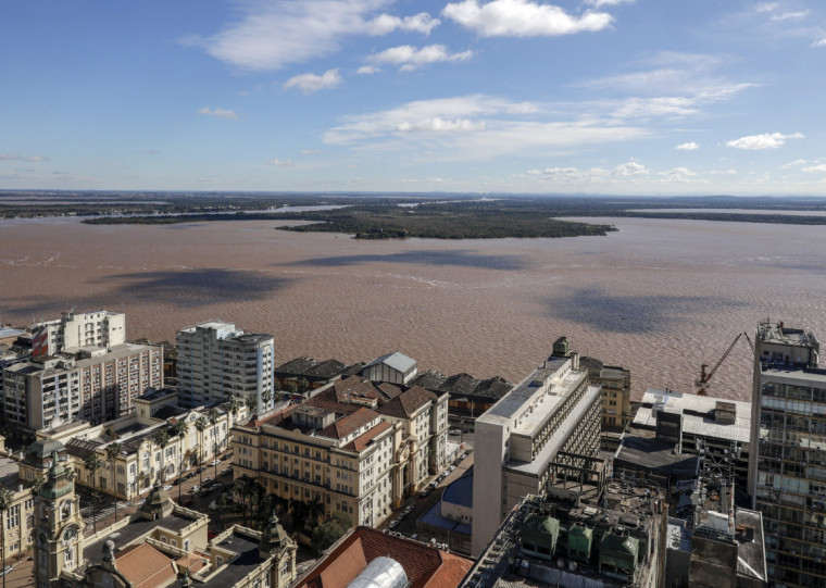 Encontro debate caminhos para cidades inclusivas, democráticas, sustentáveis e com justiça social