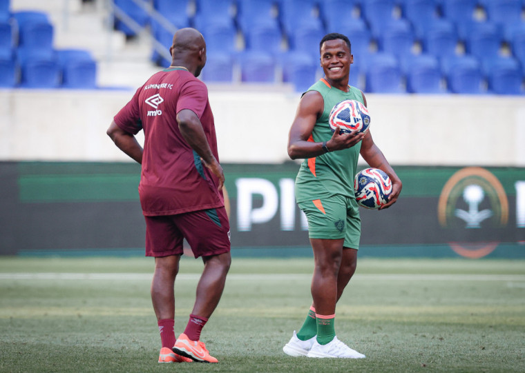 Árias acredita que o Flu será um time competitivo contra os Blues