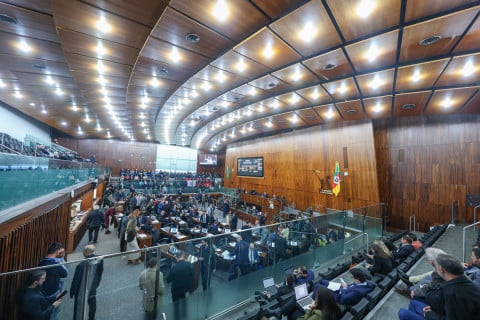 A um mês do recesso, Assembleia tem 23 matérias na pauta de votações