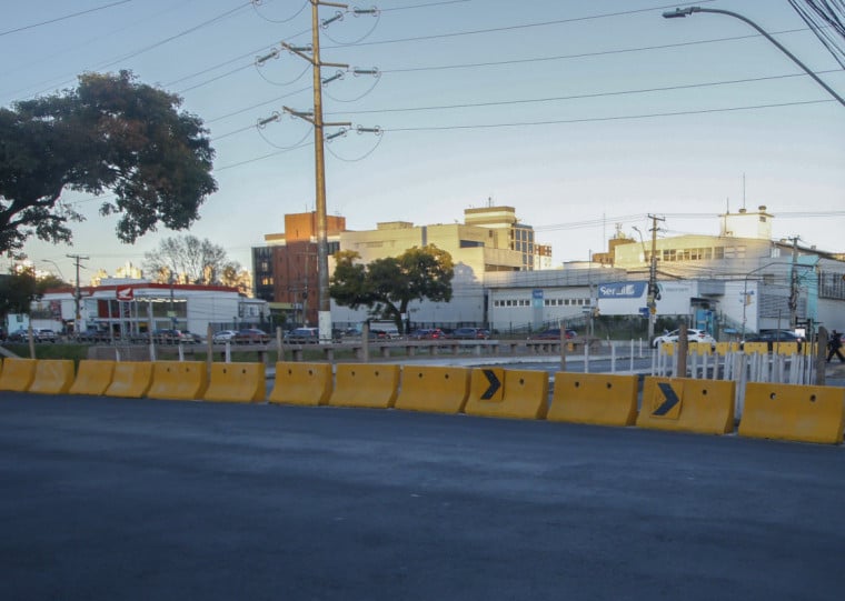 Ap&oacute;s prorroga&ccedil;&otilde;es e an&aacute;lises, a prefeitura optou por derrubar a ponte