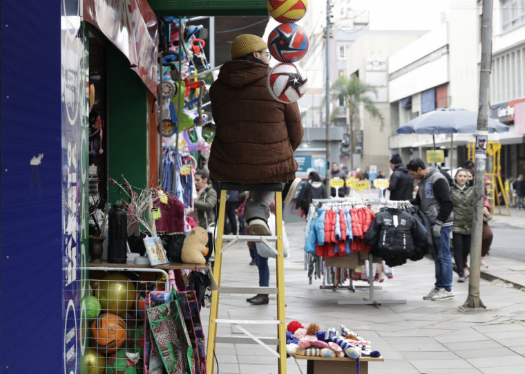 As projeções variavam de uma redução de 4,2% a aumento de 0,2%