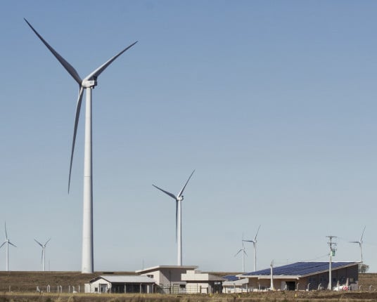 Eletrobras celebra parque eólico gaúcho e projeta novas ações no RS
