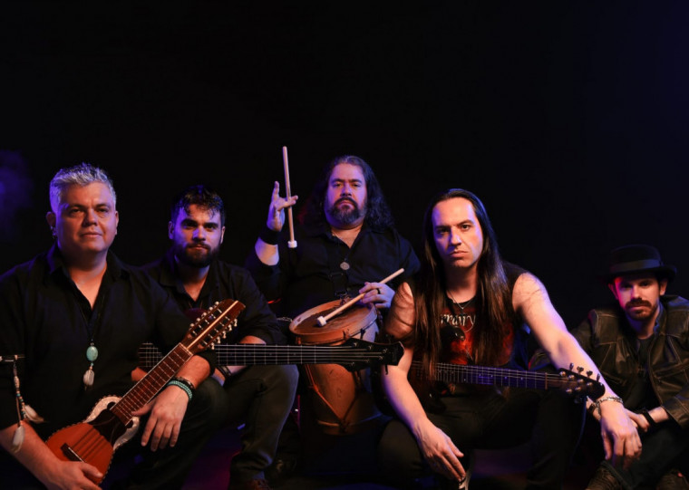 A discografia da banda Tierramystica inclui dois álbuns de estúdio e um DVD ao vivo, gravado no Bar Opinião, em Porto Alegre 