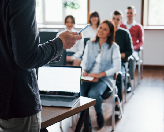 Instituições de Ensino Superior correm para atender à Resolução CNE/CES das novas DCNs para o curso de Contabilidade