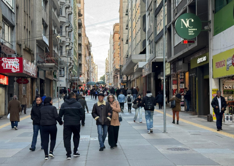 Em julho, o Estado contabilizou 131.438 admissões e 131.014 desligamentos, totalizando saldo de 424