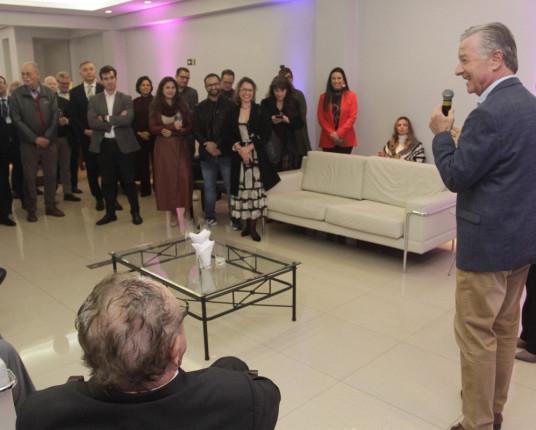 Lançamento do Fórum Atacadista reúne líderes empresariais