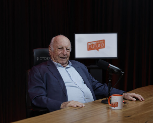 Brasil precisa romper processo de estagnação, defende Jorge Gerdau