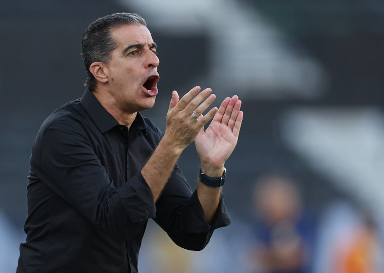 Paiva terá a missão de tirar o Fortaleza da zona de rebaixamento do Brasileirão 