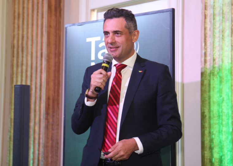 Carlos Antunes, diretor da TAP para as Américas, diz que é preciso atacar os principais mercados europeus 