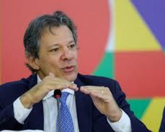 Plano de contingência para tarifaço inclui preservação de emprego, mas com exceções, diz Haddad
