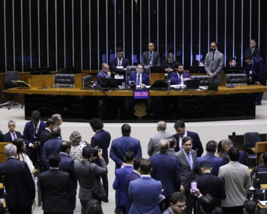 Câmara aprova projeto que altera regras de licenciamento ambiental