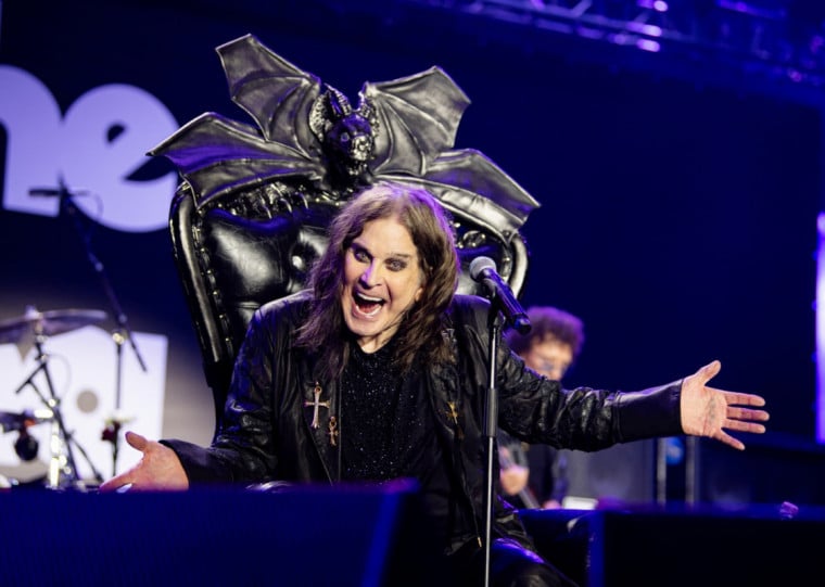 Há cerca de duas semanas, Ozzy Osbourne se despediu dos palcos com o megashow 'Back to the Beginning'