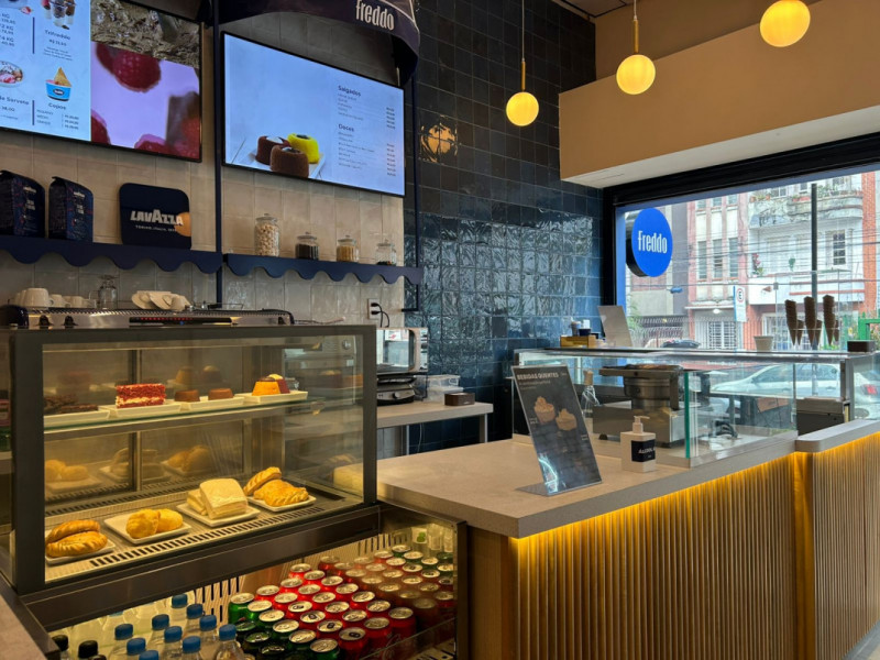 A proposta da nova opera&ccedil;&atilde;o &eacute; ser mais completa, com medialunas e caf&eacute;s Foto: BRENO BAUER/JC